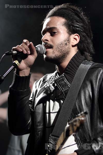 TWIN SHADOW - 2010-10-29 - PARIS - Point Ephemere - 